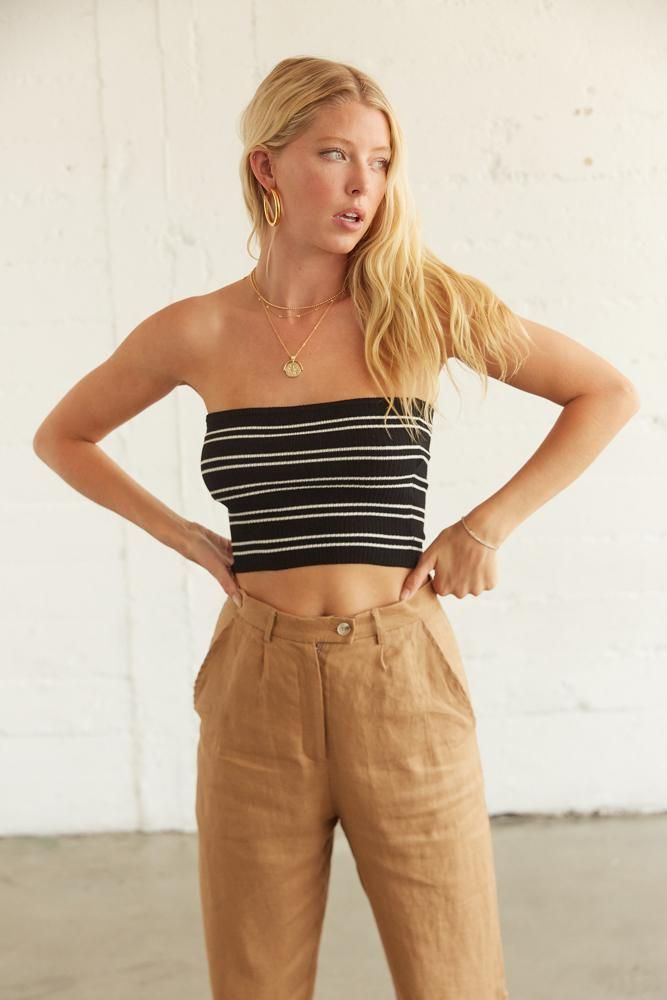 Striped tube top and beige trouser for summer outfit idea