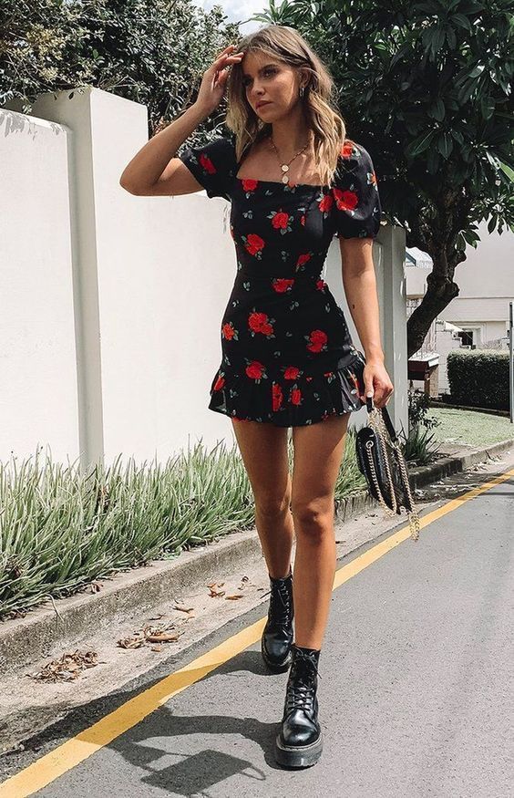 mini floral dress for spring outfits 