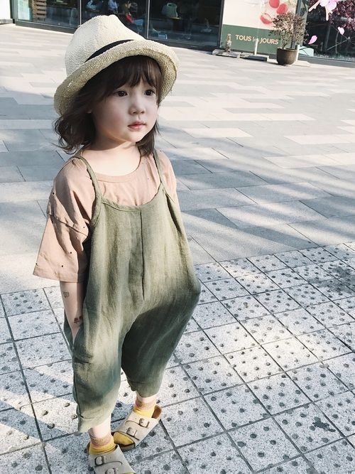 cute and fashionable baby girl clothes