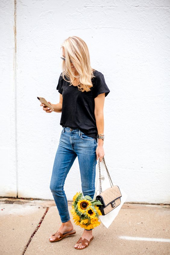 short sleeve black tee wardrobe basic