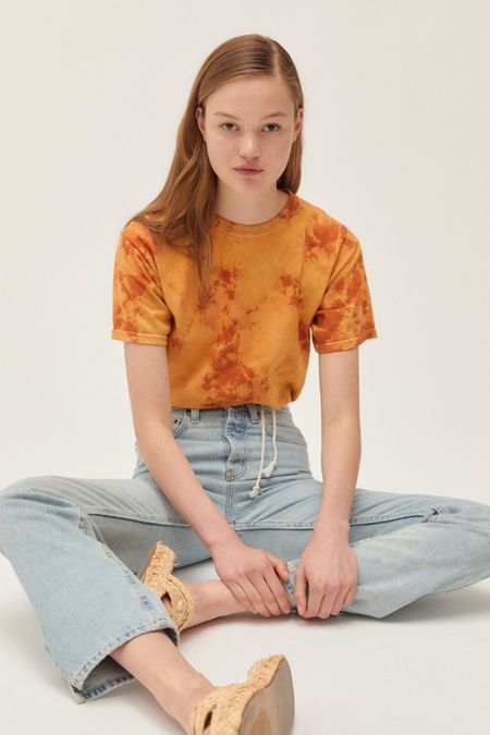 tie-dye tee for summer