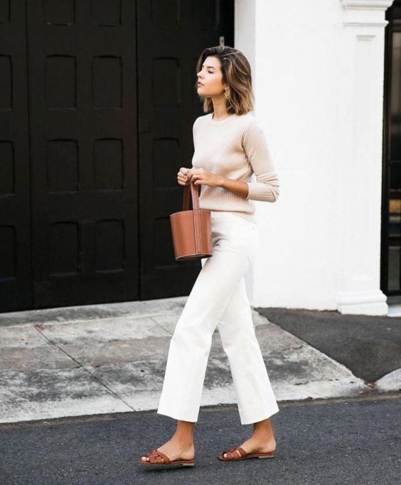 chic minimalist outfit with basic items