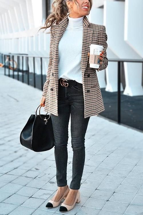 trendy blazer for the office style