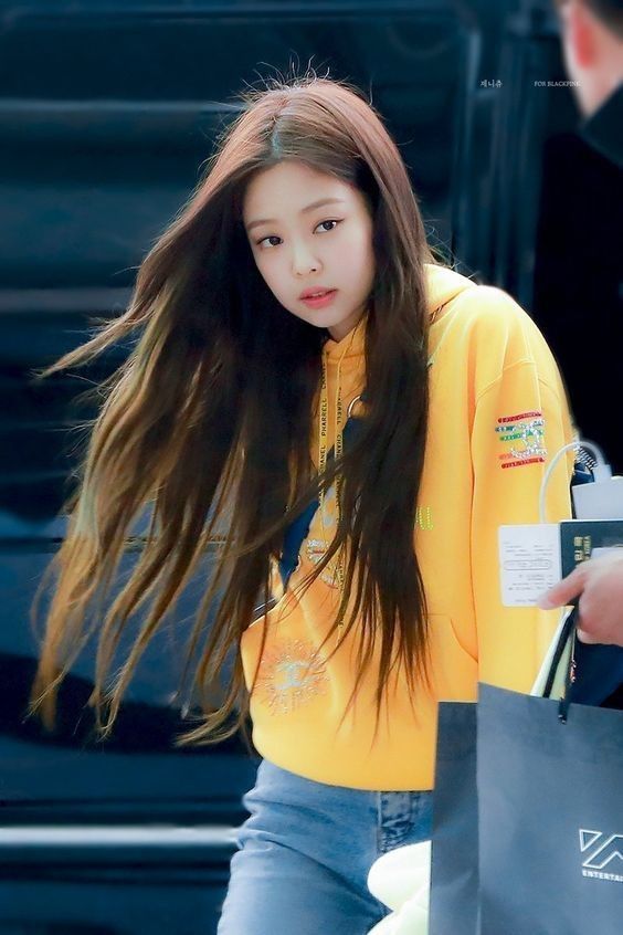 Jennie casual fashion style