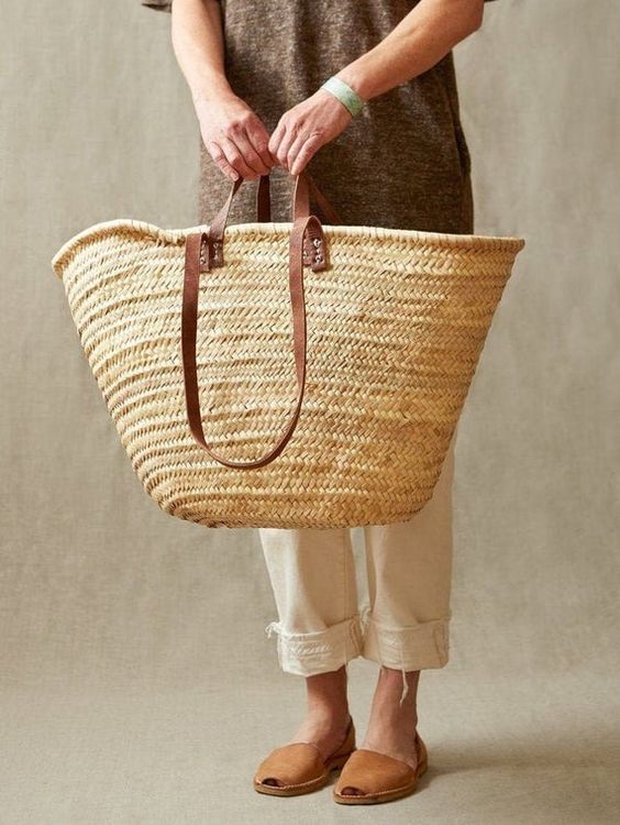 palm leaf straw bag summer essential