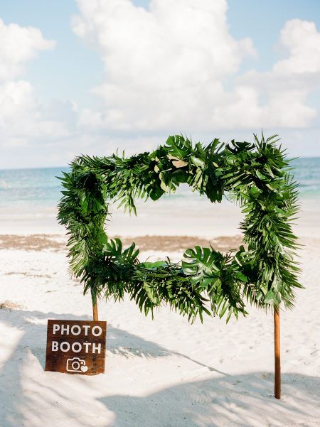 beautiful beach photo booths