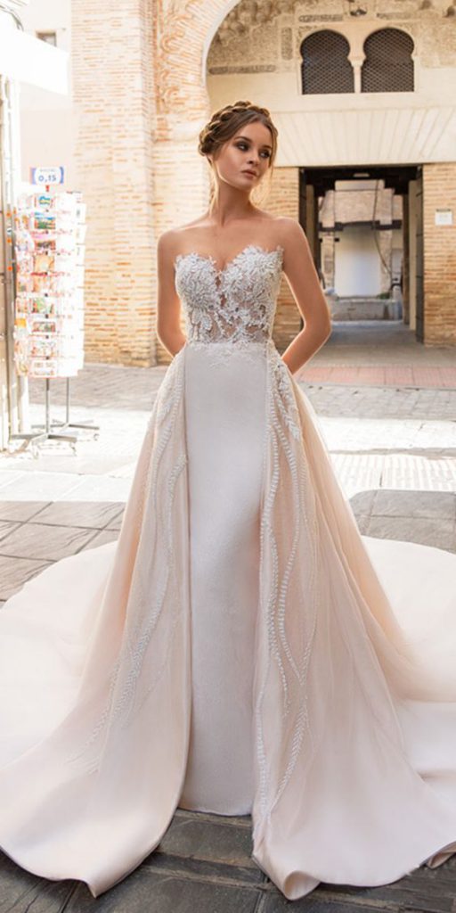 heart neckline wedding dress